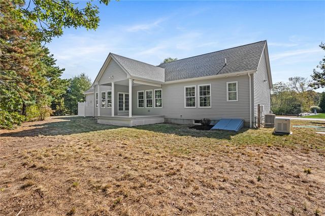 15 Josephine Drive, Charlestown, RI 02813