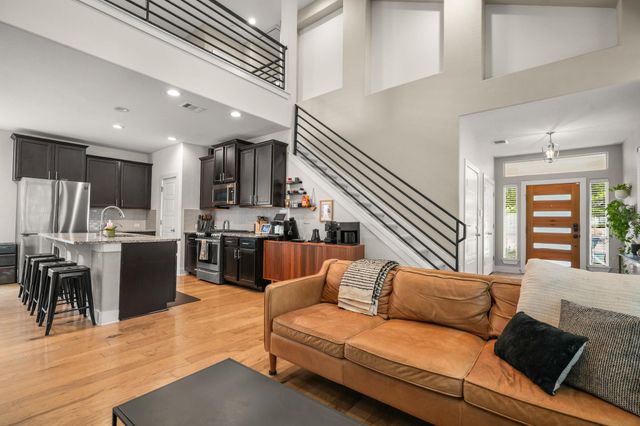 7200 Cordelia CT, Austin, TX 78741