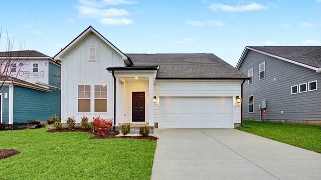 3600 Heartland Drive, Columbia, TN 38401