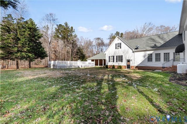 8255 Flannigan Mill Rd, Mechanicsville, VA 23111