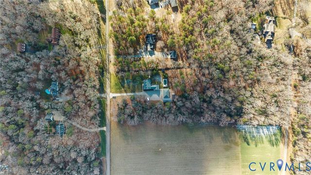 8255 Flannigan Mill Rd, Mechanicsville, VA 23111