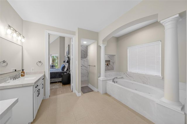8826 Crown Jewel Drive, Richmond, TX 77469