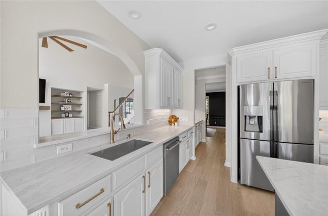 8826 Crown Jewel Drive, Richmond, TX 77469