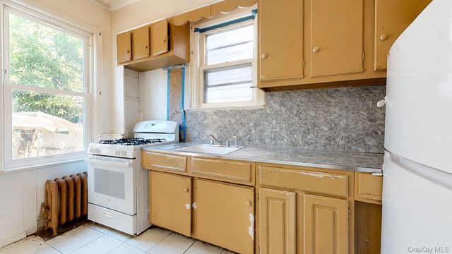 5722 Waldron Street, Corona, NY 11368