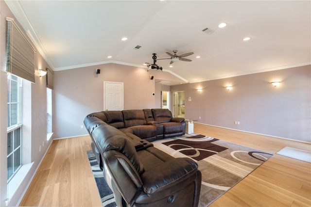 4247 Millview Lane, Dallas, TX 75287