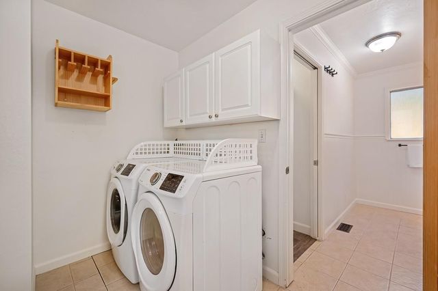 225 Middletown Rd, Placerville, CA 95667