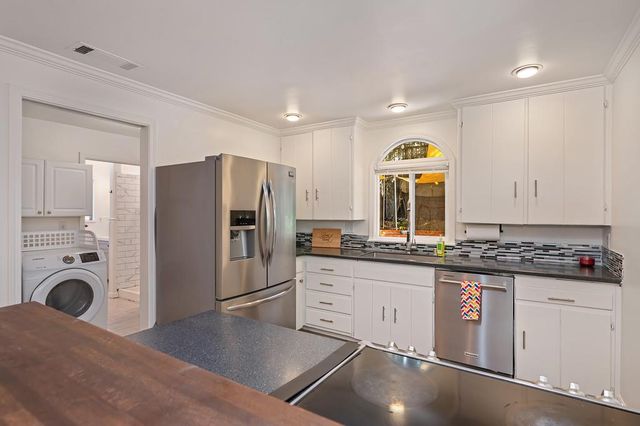 225 Middletown Rd, Placerville, CA 95667