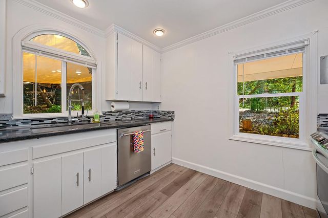 225 Middletown Rd, Placerville, CA 95667