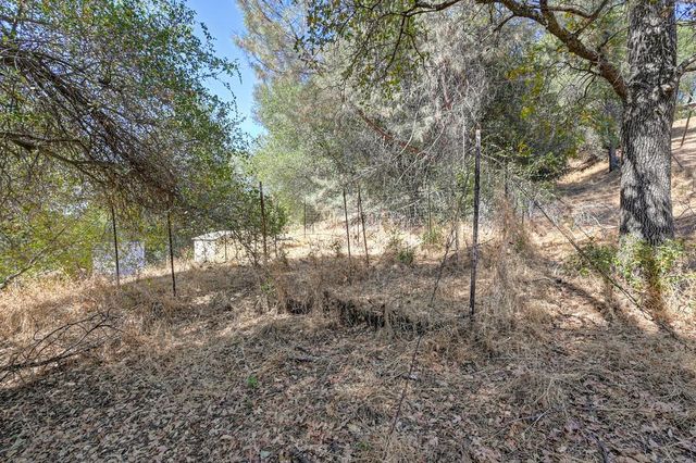 225 Middletown Rd, Placerville, CA 95667