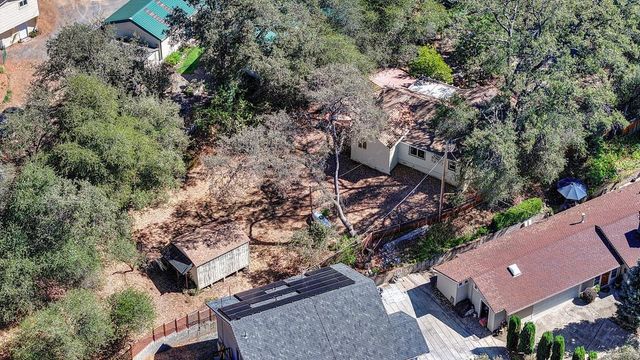 225 Middletown Rd, Placerville, CA 95667