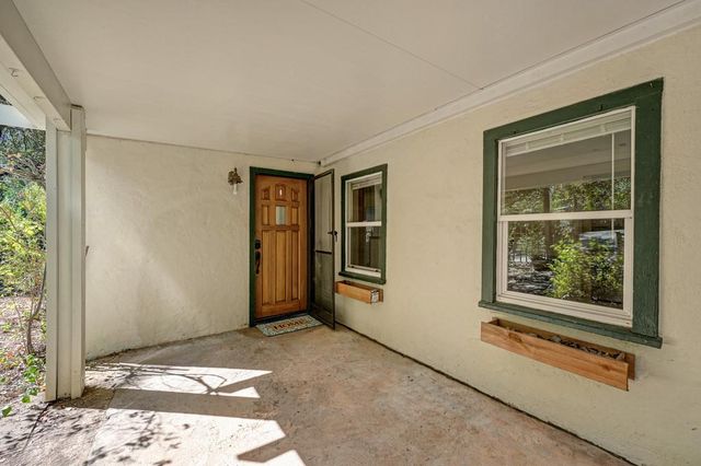 225 Middletown Rd, Placerville, CA 95667