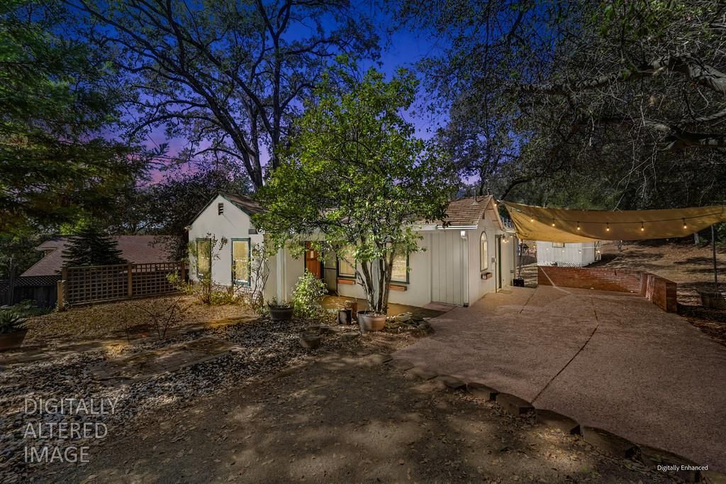 225 Middletown Rd, Placerville, CA 95667