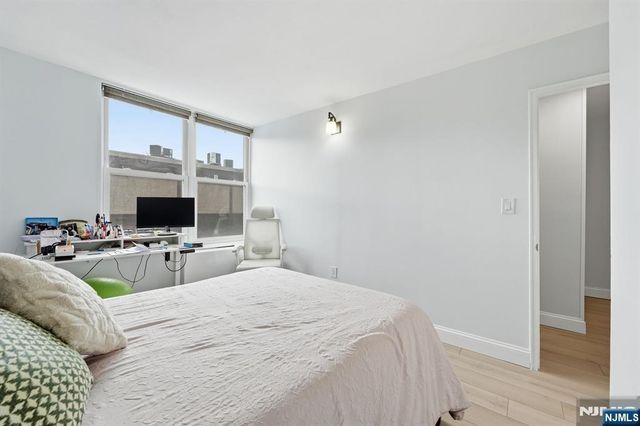 712 Broad Street 3C, Elizabeth, NJ 07208