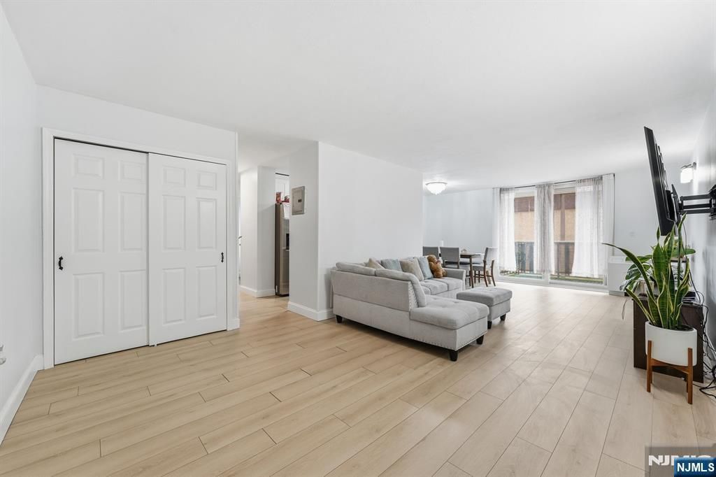 712 Broad Street 3C, Elizabeth, NJ 07208