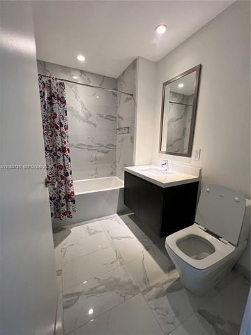 851 NE 1st Ave 1208, Miami, FL 33132