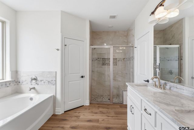 114 Hay Meadow Dr, Winona, TX 75792