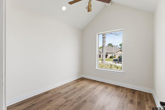 114 Hay Meadow Dr, Winona, TX 75792