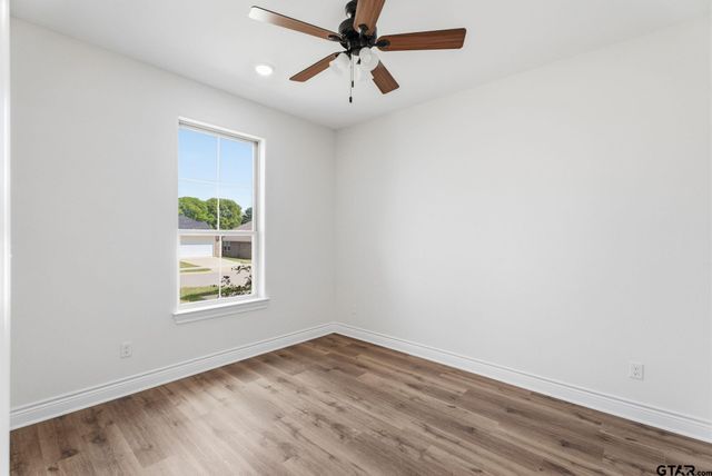 114 Hay Meadow Dr, Winona, TX 75792