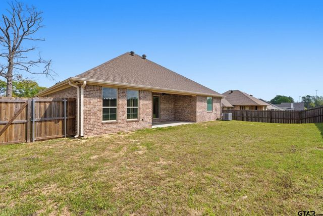114 Hay Meadow Dr, Winona, TX 75792