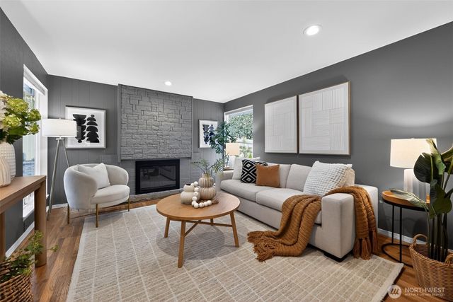 2227 167th Place NE, Bellevue, WA 98008