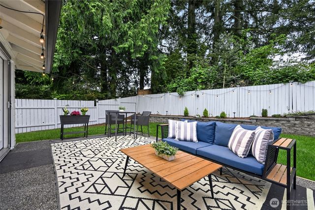 2227 167th Place NE, Bellevue, WA 98008
