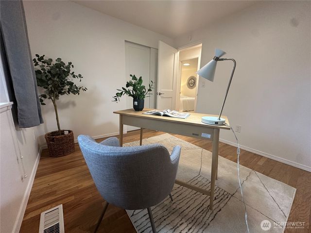 2227 167th Place NE, Bellevue, WA 98008