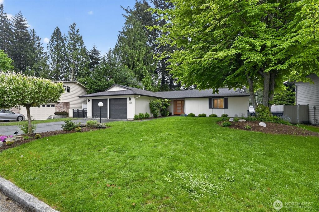 2227 167th Place NE, Bellevue, WA 98008