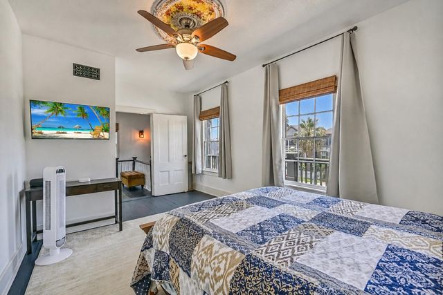 1301 Church Street, Galveston, TX 77550