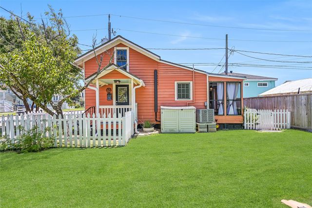 1301 Church Street, Galveston, TX 77550