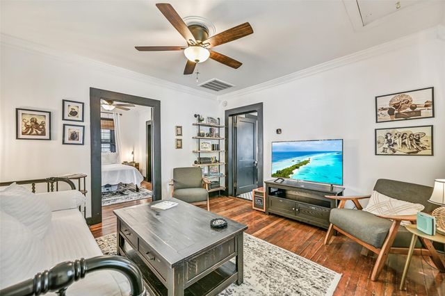 1301 Church Street, Galveston, TX 77550