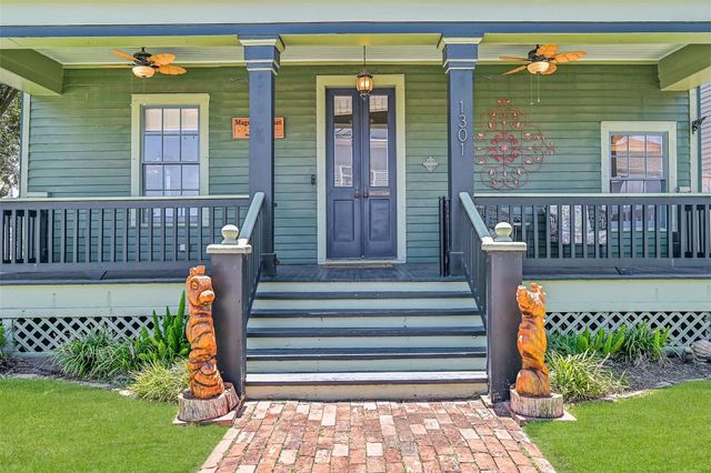 1301 Church Street, Galveston, TX 77550