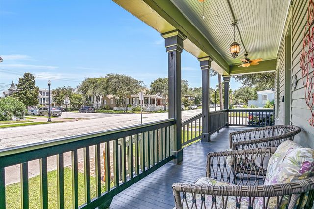 1301 Church Street, Galveston, TX 77550