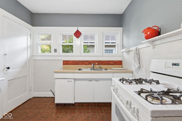 5031 N Park Avenue, Indianapolis, IN 46205
