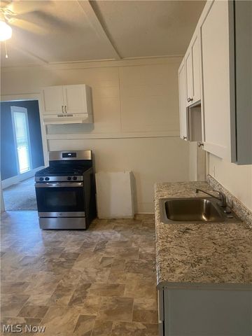 3802 Denison Avenue DOWN, Cleveland, OH 44109