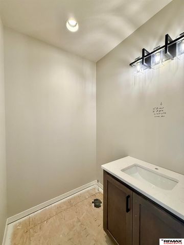 7310 Augustine Avenue, Lincoln, NE 68516