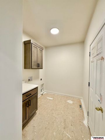 7310 Augustine Avenue, Lincoln, NE 68516