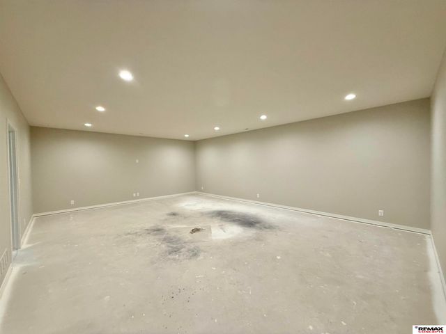 7310 Augustine Avenue, Lincoln, NE 68516