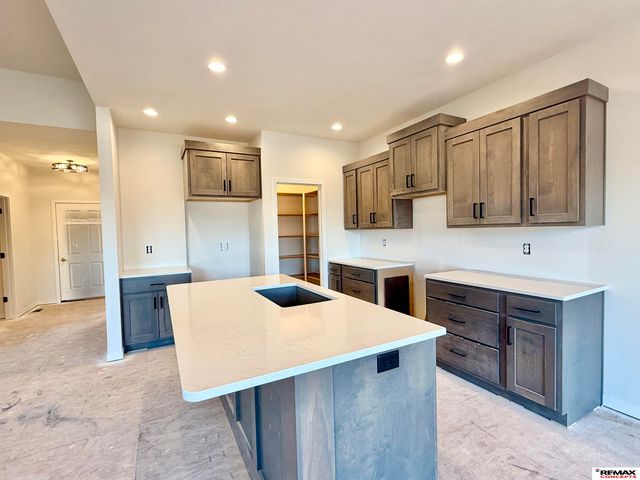 7310 Augustine Avenue, Lincoln, NE 68516