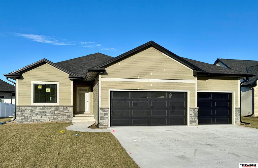 7310 Augustine Avenue, Lincoln, NE 68516