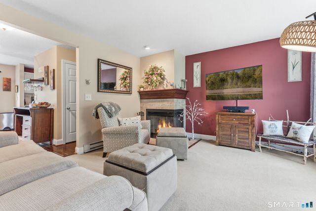 102 Lake Vista Drive 102, East Hampton, CT 06424