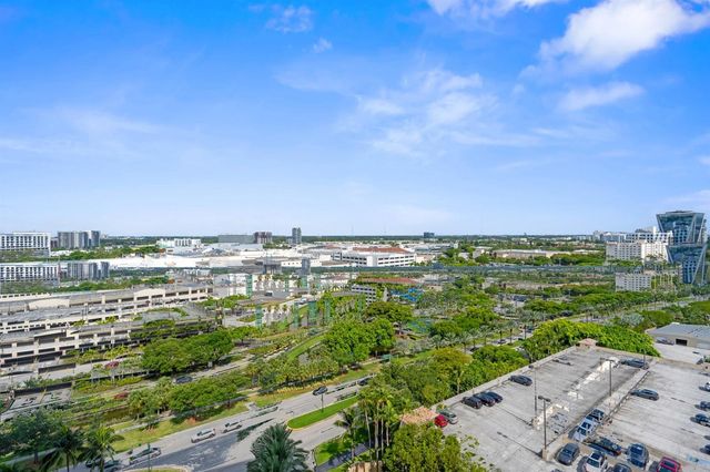 19501 W Country Club Drive 1412, Aventura, FL 33180