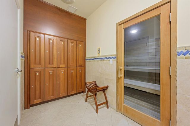 19501 W Country Club Drive 1412, Aventura, FL 33180