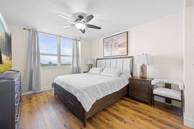 19501 W Country Club Drive 1412, Aventura, FL 33180