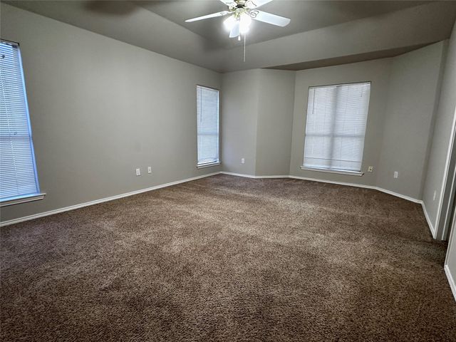 1140 Roundrock Drive, Saginaw, TX 76179