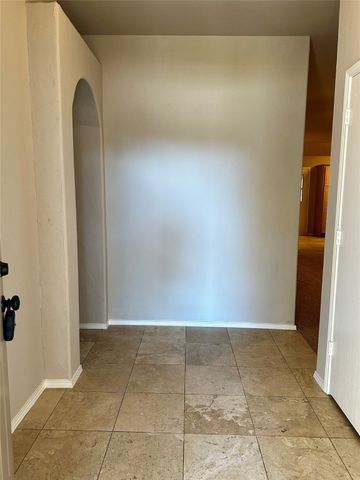 1140 Roundrock Drive, Saginaw, TX 76179