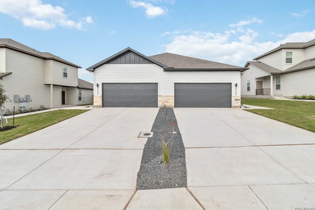 338-342 Colgin Dr, San Antonio, TX 78253