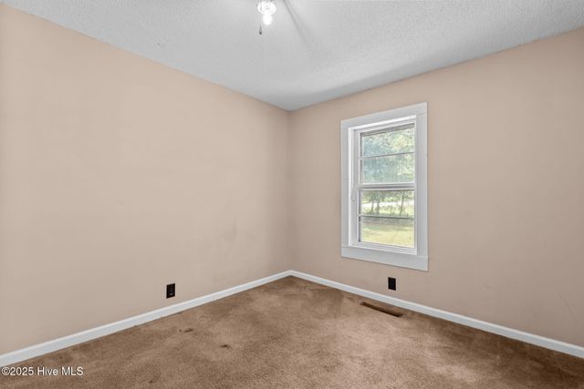 3458 Mitchell Ford Road, Clarkton, NC 28433