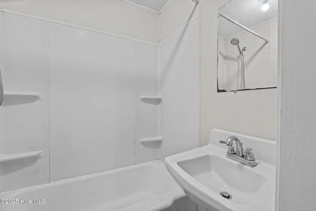 3458 Mitchell Ford Road, Clarkton, NC 28433