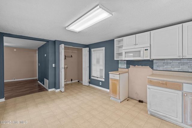 3458 Mitchell Ford Road, Clarkton, NC 28433