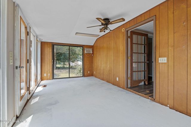 3458 Mitchell Ford Road, Clarkton, NC 28433